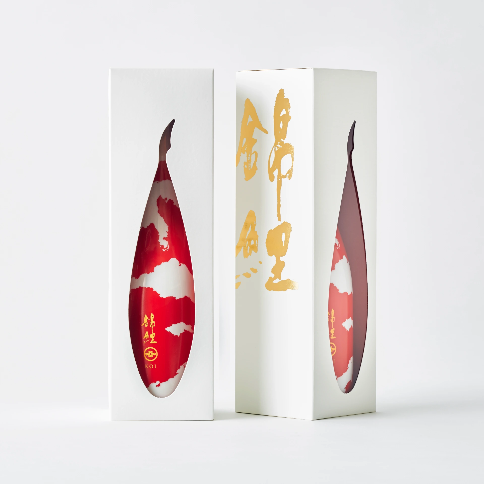 世界を泳ぎ渡る日本酒<br>今代司酒造<br>「錦鯉」パッケージ