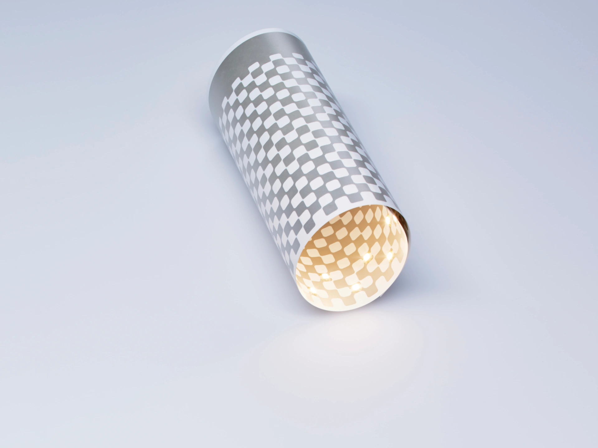 紙の未来を照らすライト<br>PAPER TORCH